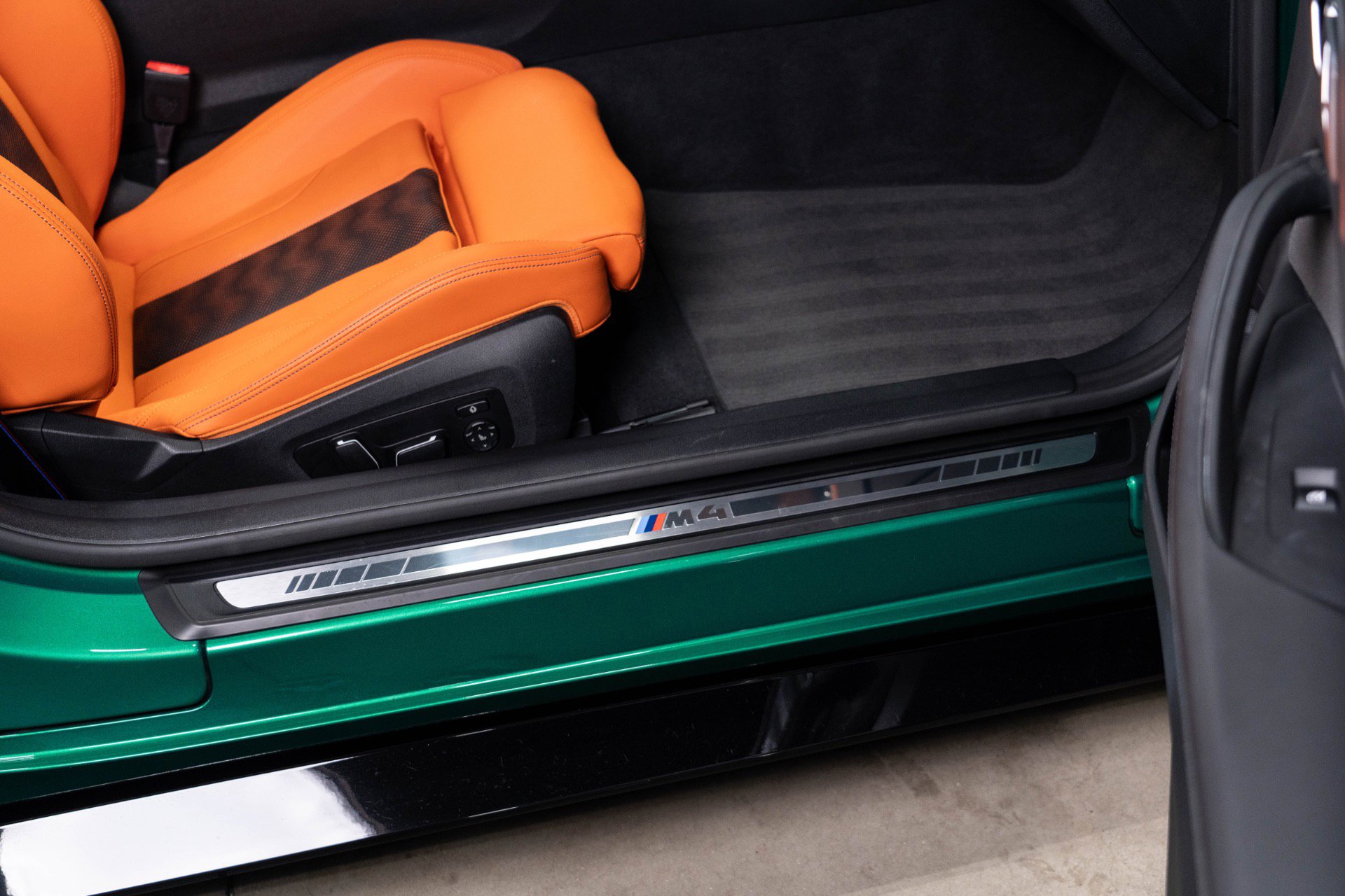 Used 2025 BMW M4 xDrive Competition image 54