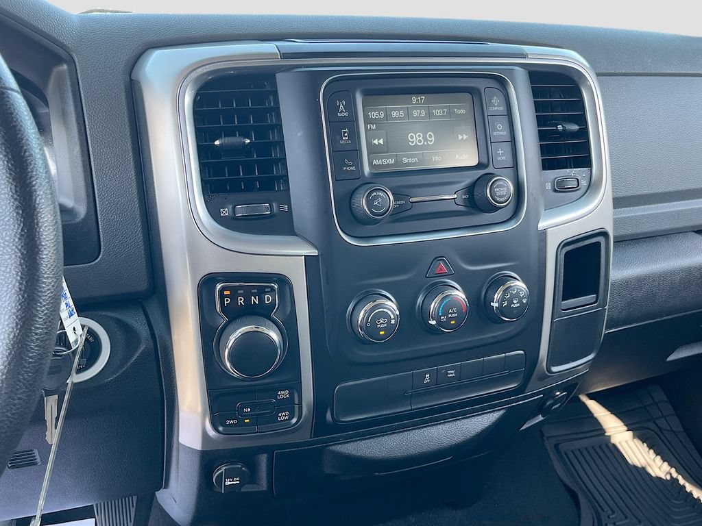 Used 2019 RAM 1500 Classic SLT AWD/4WD image 14