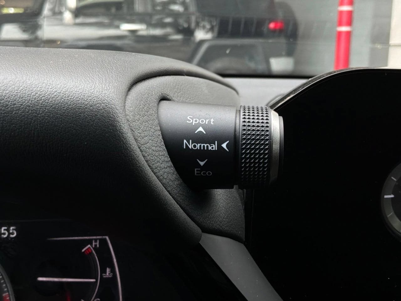 Used 2025 Lexus ES 350 w/ Accessory Package (Z1) FWD image 44