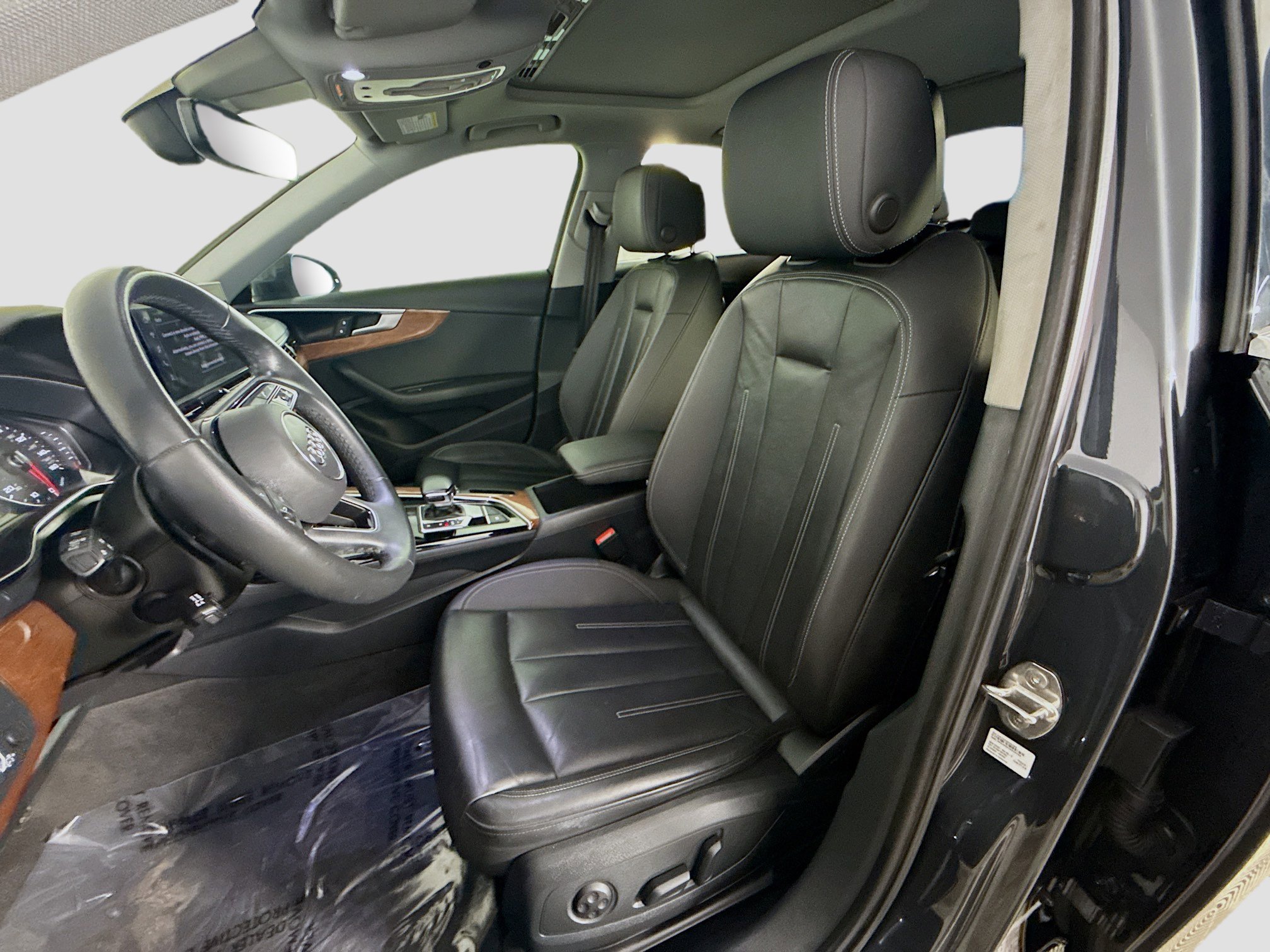 Used 2023 Audi A4 2.0T Premium image 22