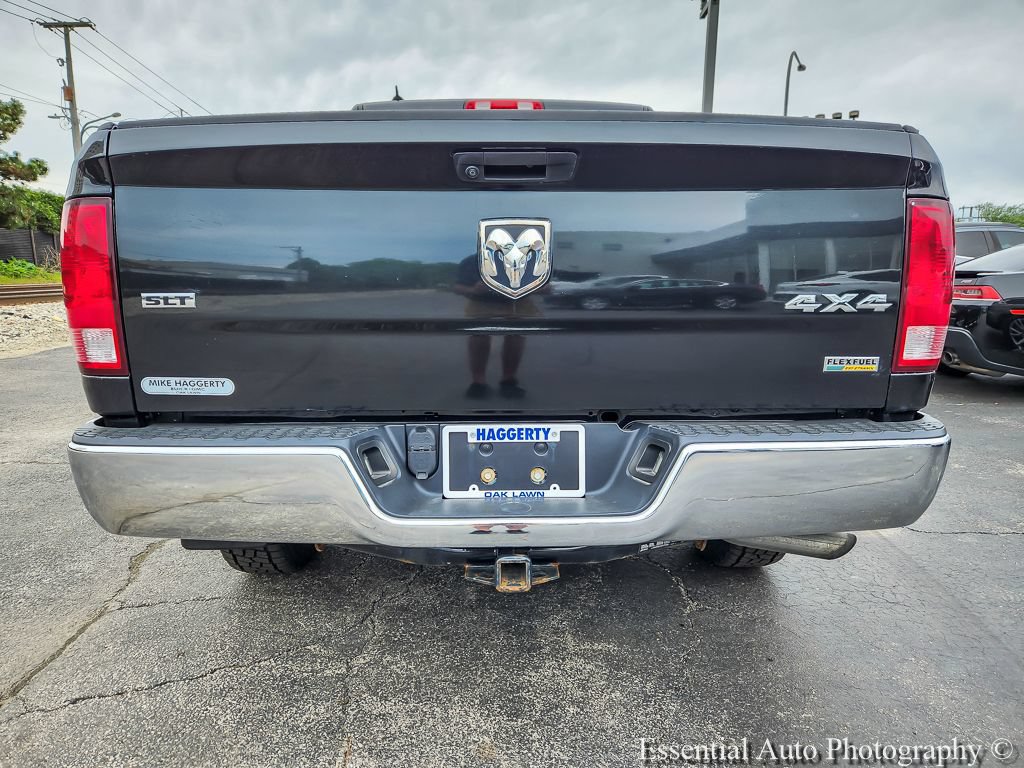 Used 2019 RAM 1500 Classic SLT w/ Luxury Group AWD/4WD image 5