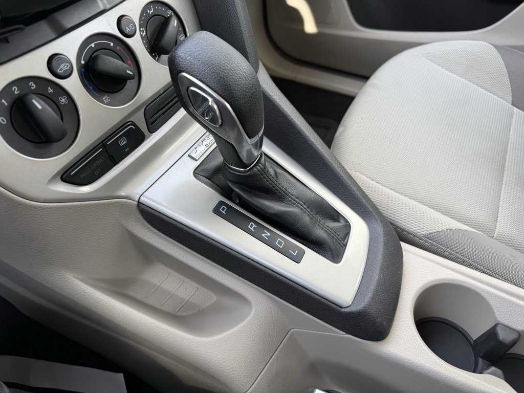 Used 2013 Ford Focus SE image 25