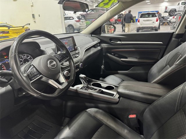 Used 2023 Nissan Altima 2.5 SR image 18