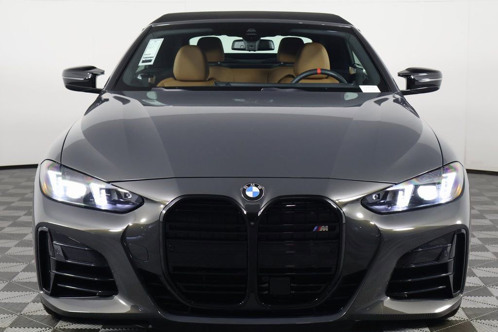 Used 2025 BMW M440i Convertible w/ Premium Package image 2