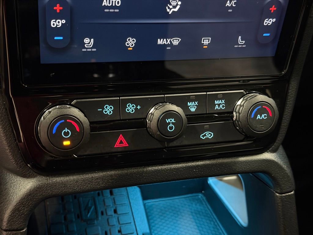 Used 2025 Ford Ranger Lariat w/ Trailer Tow Package image 15