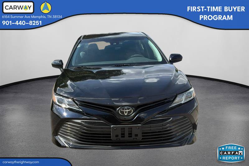 Used 2018 Toyota Camry LE FWD image 3