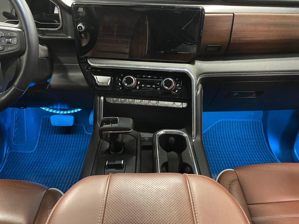 Used 2025 GMC Sierra 1500 Denali Ultimate AWD/4WD image 11