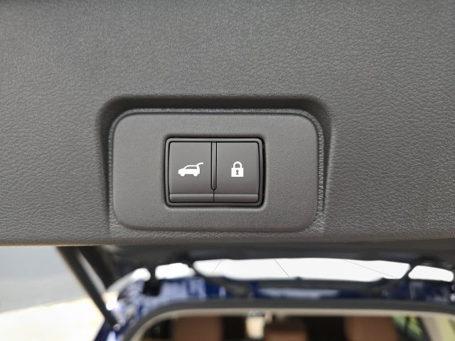 New 2026 Nissan Rogue Platinum AWD/4WD image 36
