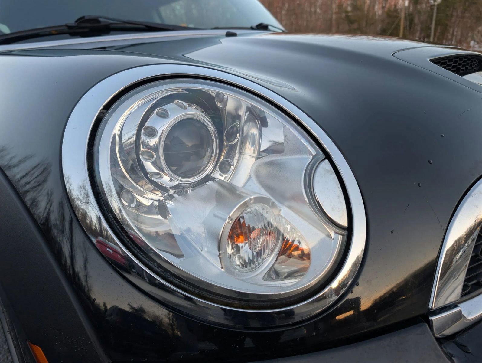 Used 2012 MINI Cooper S image 2