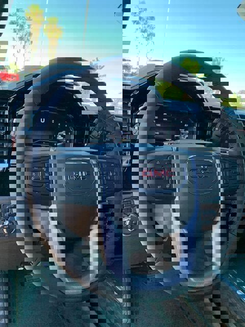 New 2025 GMC Sierra 2500 SLT w/ SLT Convenience Package image 23