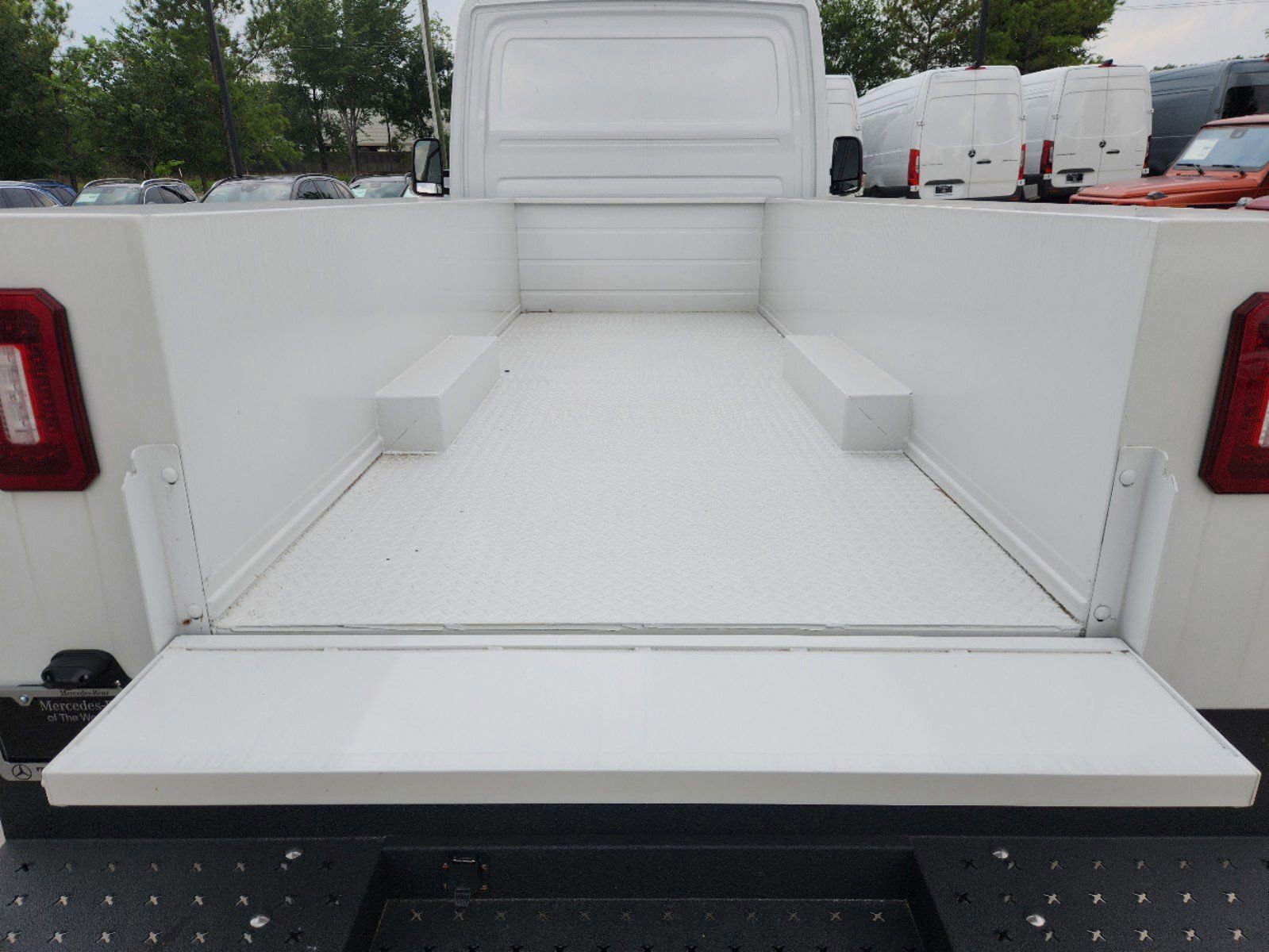 New 2024 Mercedes-Benz Sprinter 4500 image 29