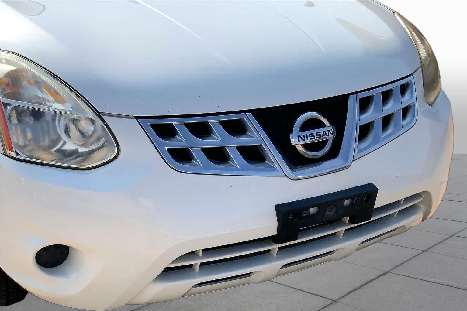 Used 2013 Nissan Rogue S FWD image 27