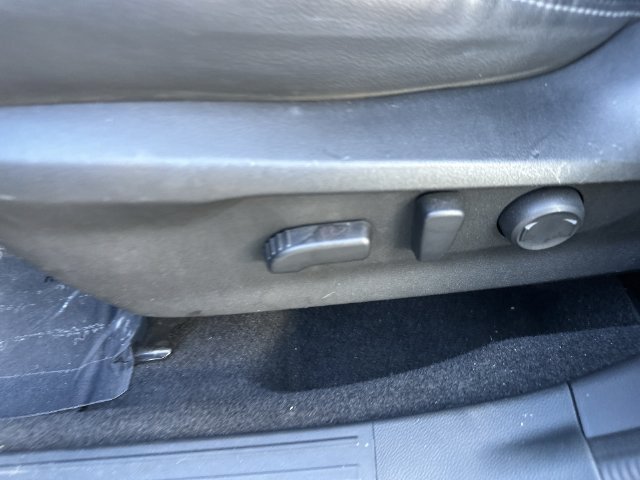 Certified 2023 Subaru Forester Limited AWD/4WD image 12