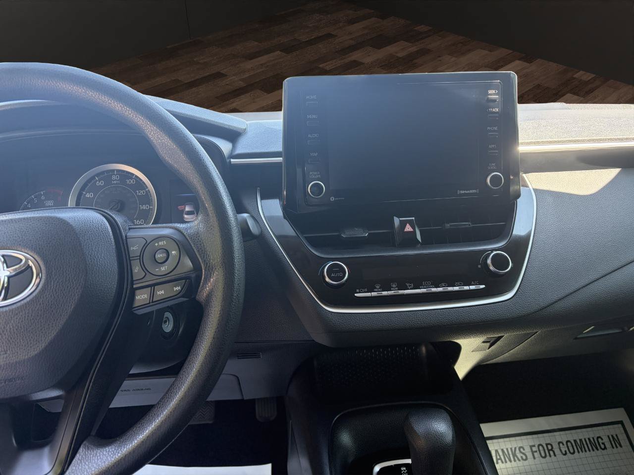 Used 2022 Toyota Corolla LE FWD image 14