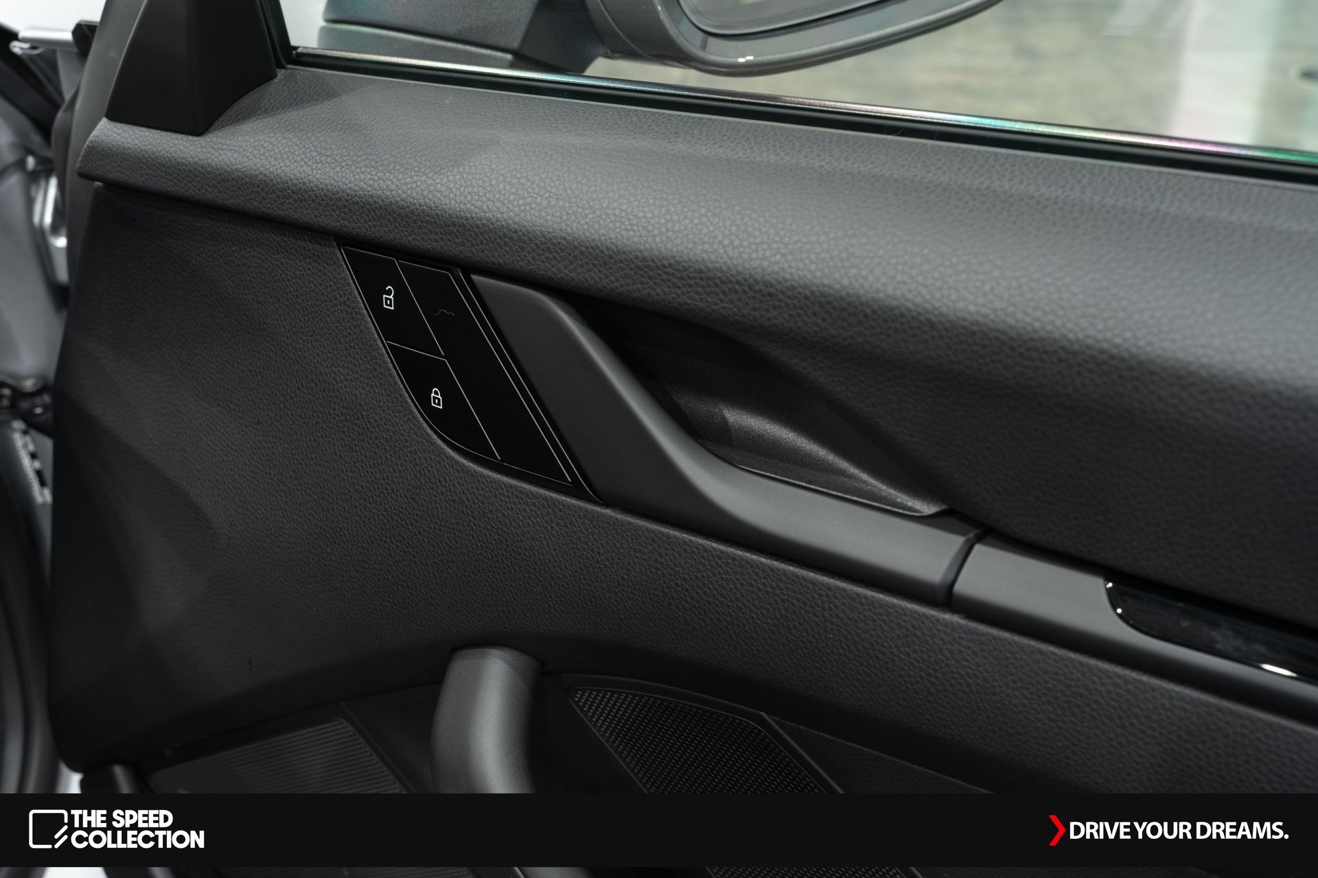 Used 2024 Porsche 911 Carrera T image 16