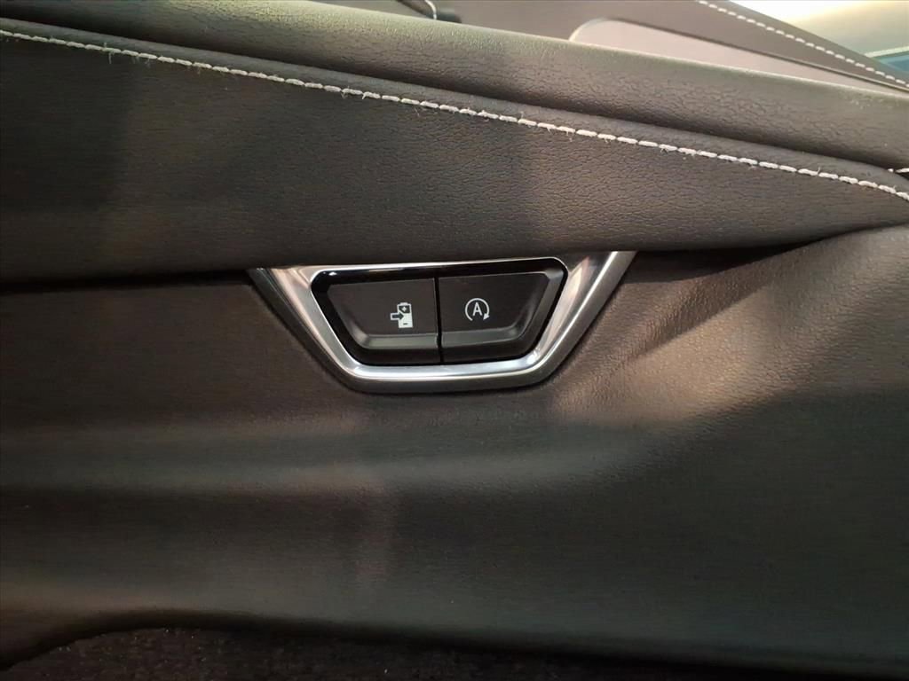 New 2025 Chevrolet Corvette E-Ray w/ ZER Performance Package AWD/4WD image 32