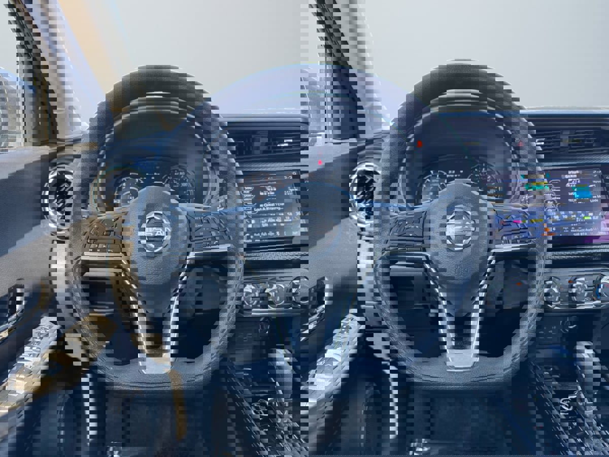 Used 2024 Nissan Kicks SV image 11