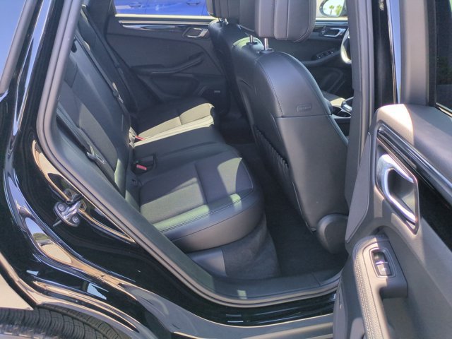 Used 2024 Porsche Macan Turbo AWD/4WD image 22