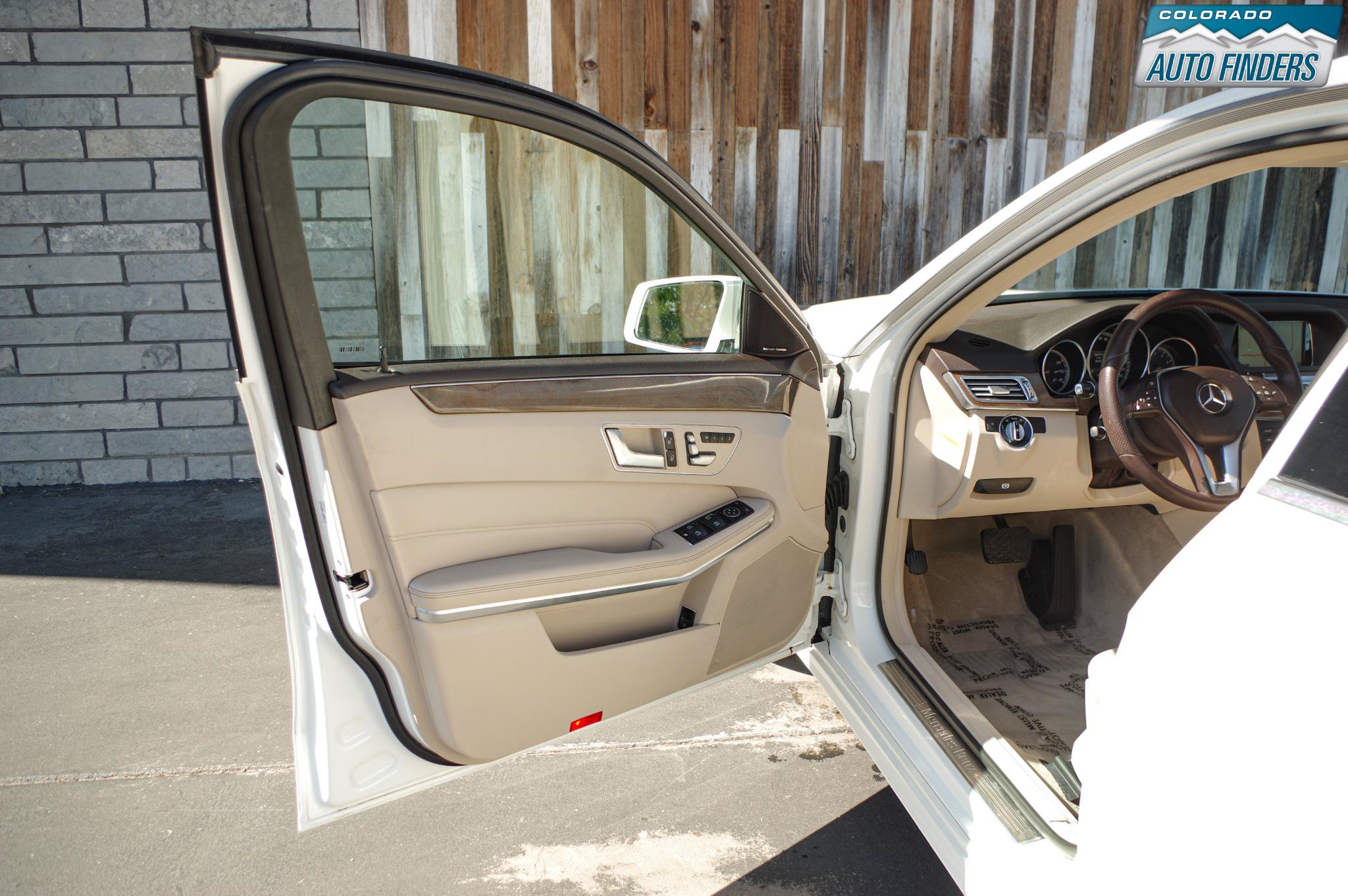 Used 2014 Mercedes-Benz E 350 4MATIC Sedan image 10