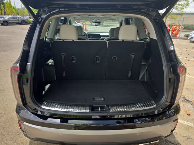 Used 2025 Kia Telluride SX Prestige AWD/4WD image 13
