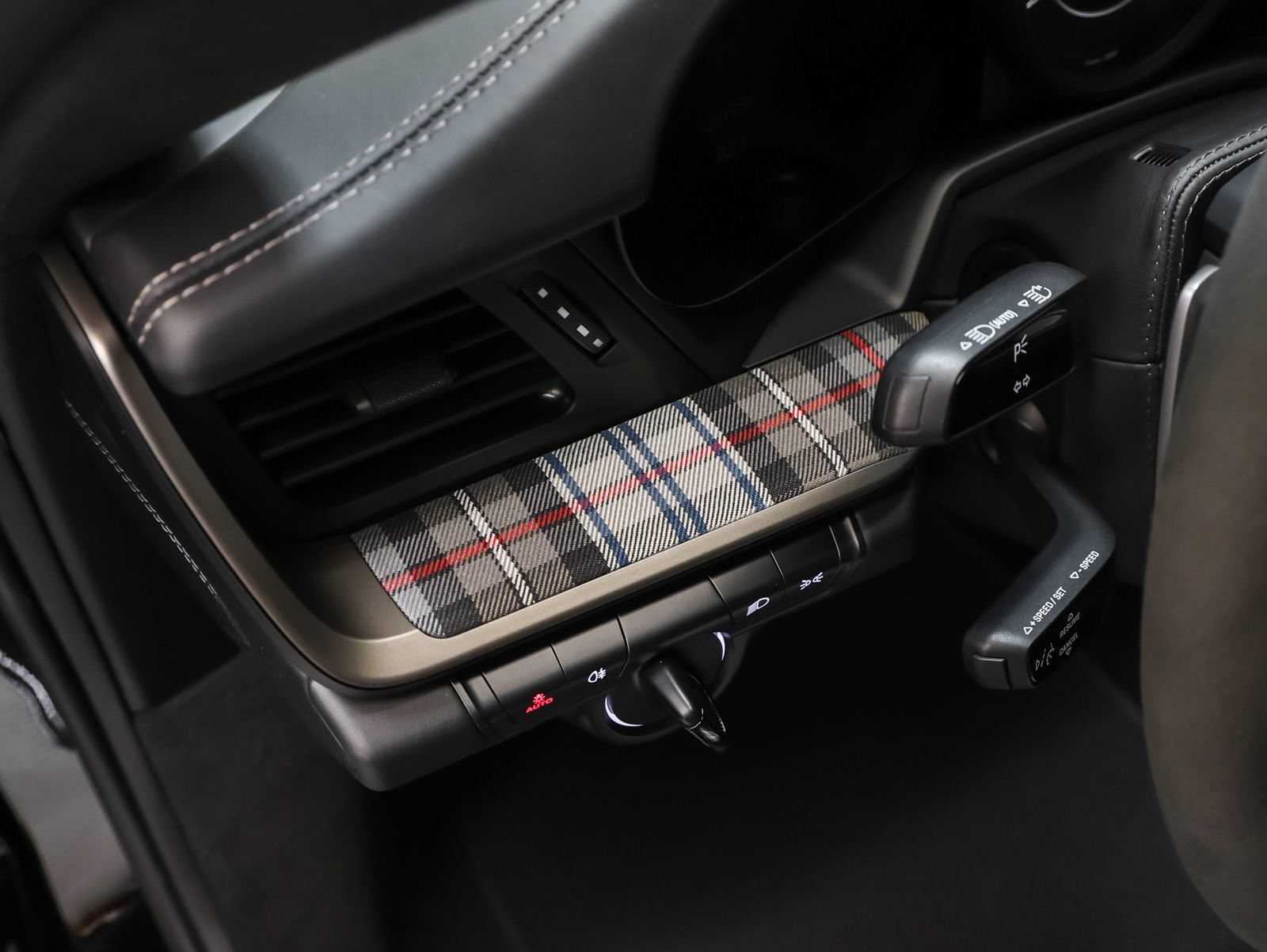 Certified 2025 Porsche 911 Turbo S AWD/4WD image 67