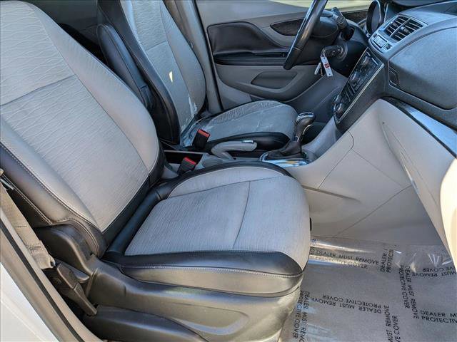 Used 2016 Buick Encore FWD image 19