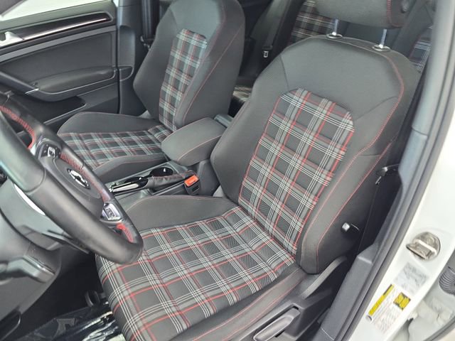Used 2017 Volkswagen GTI Sport image 14