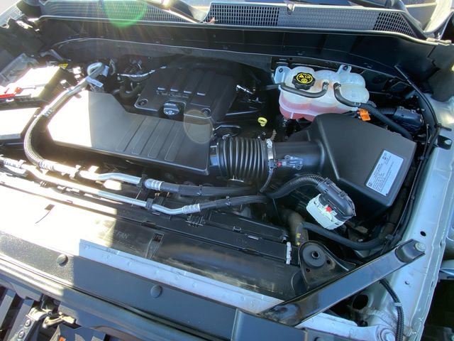 Used 2021 Chevrolet Silverado 1500 LT image 29