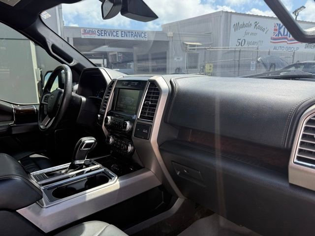 Used 2015 Ford F150 Platinum w/ Equipment Group 701A Luxury AWD/4WD image 14