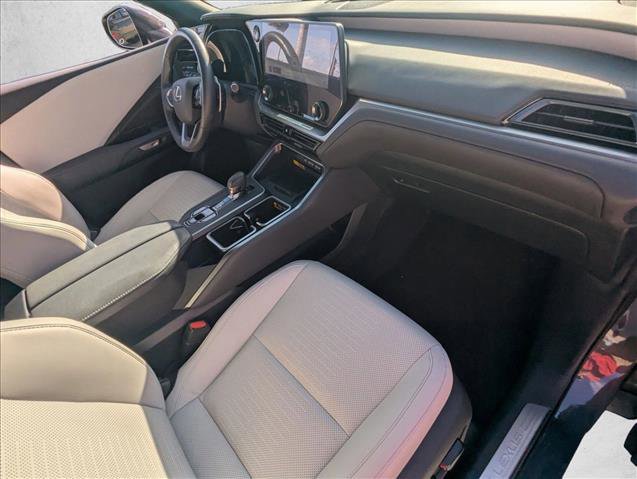 Used 2024 Lexus TX 350 FWD w/ Cold Weather Package image 23
