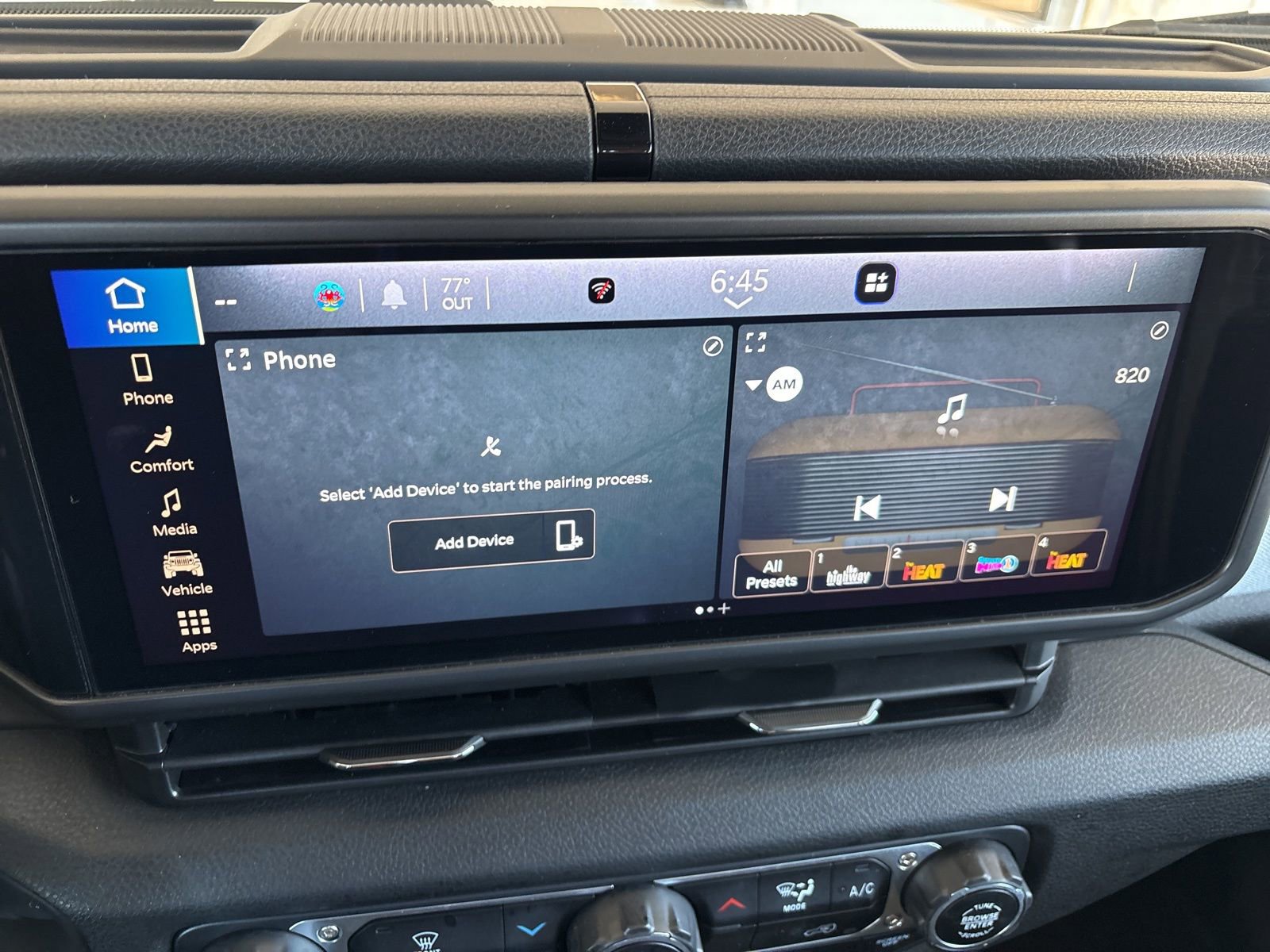 Used 2025 Jeep Wrangler Sport image 20