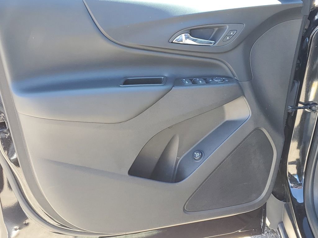 Used 2024 Chevrolet Equinox LT AWD/4WD image 21