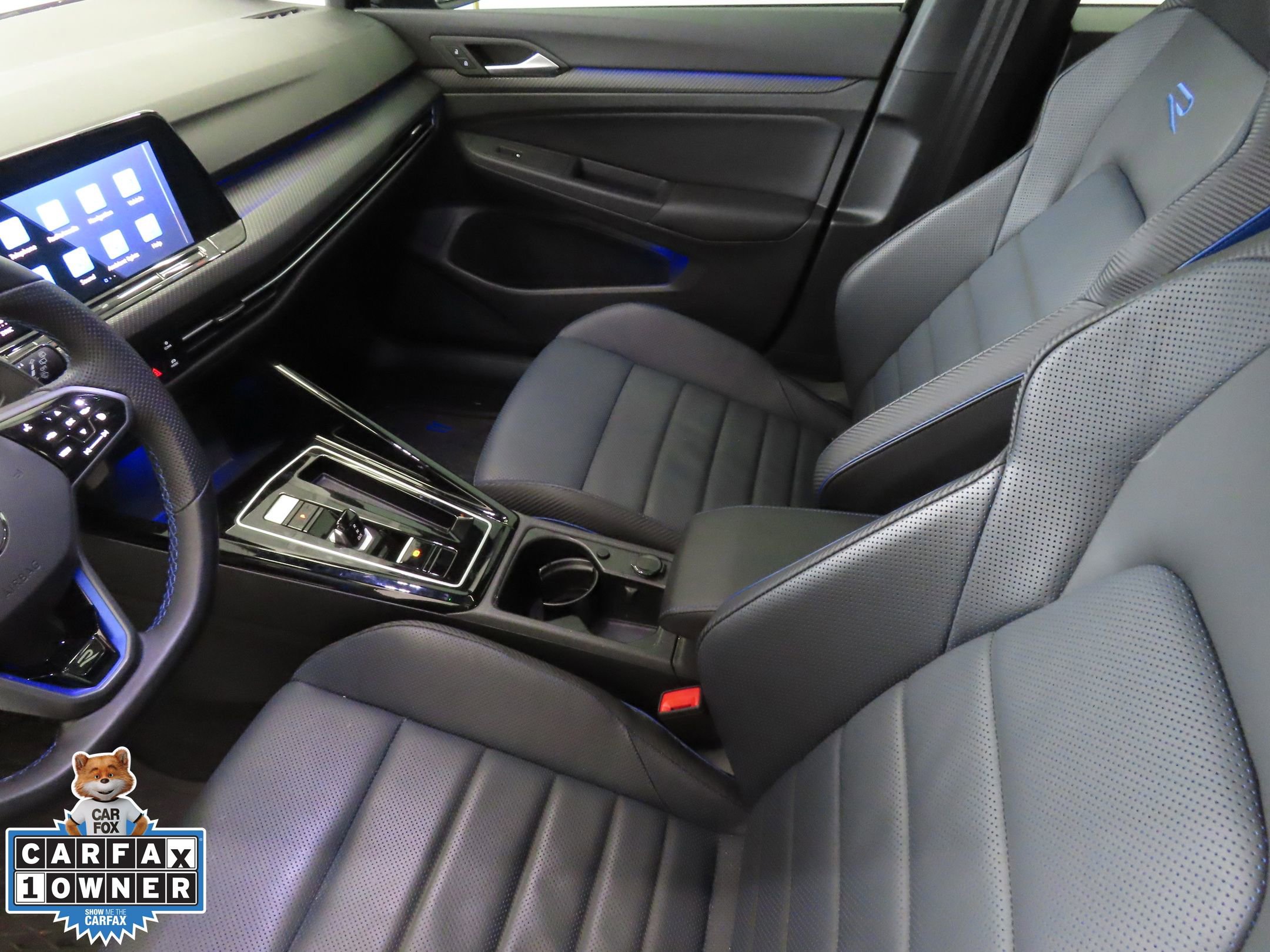 Certified 2023 Volkswagen Golf R image 23