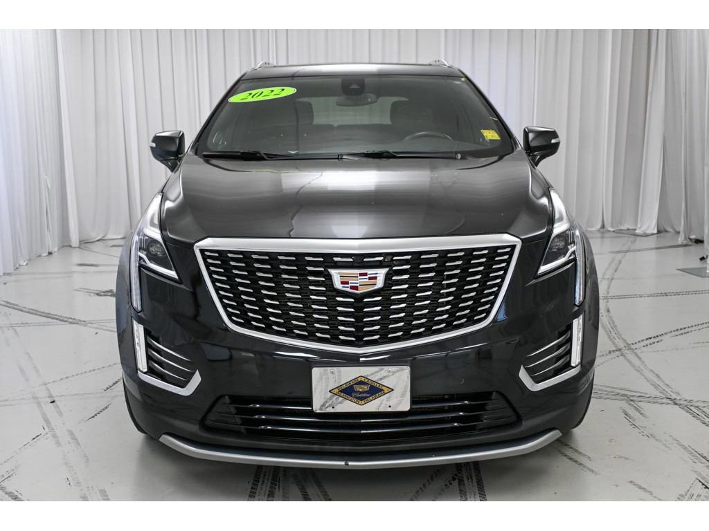 Certified 2022 Cadillac XT5 Premium Luxury image 3