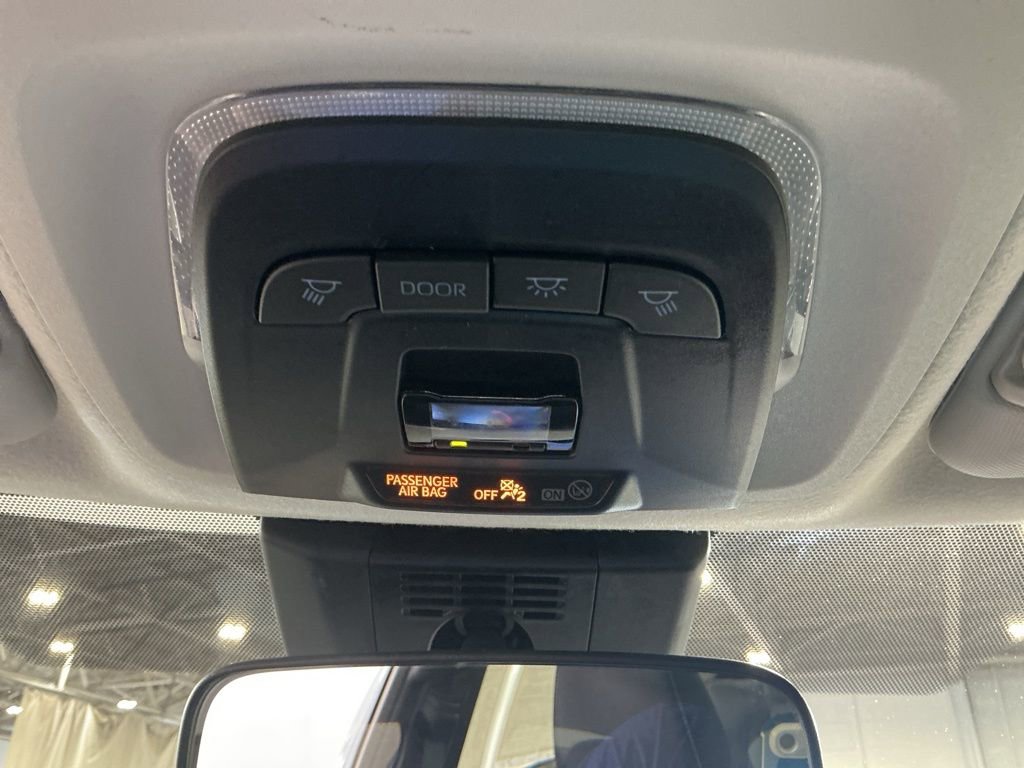 Used 2023 Toyota Corolla LE FWD image 18