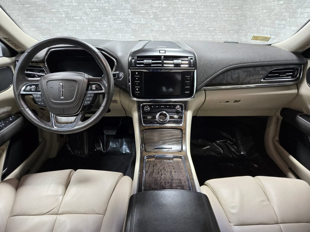 Used 2017 Lincoln Continental Reserve w/ Climate Package AWD/4WD image 36