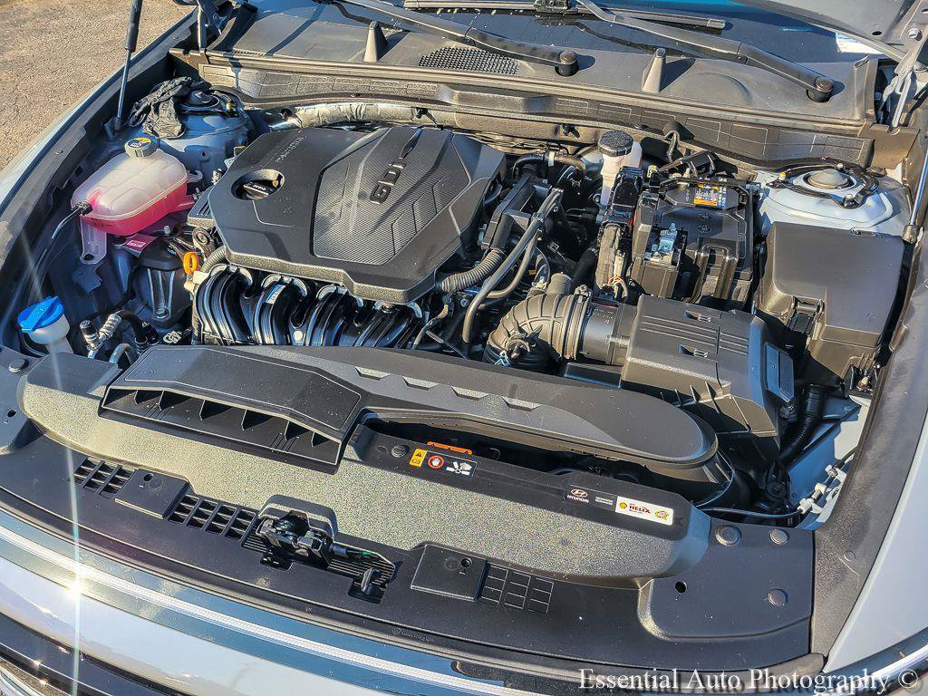 Used 2025 Hyundai Sonata SEL FWD image 30