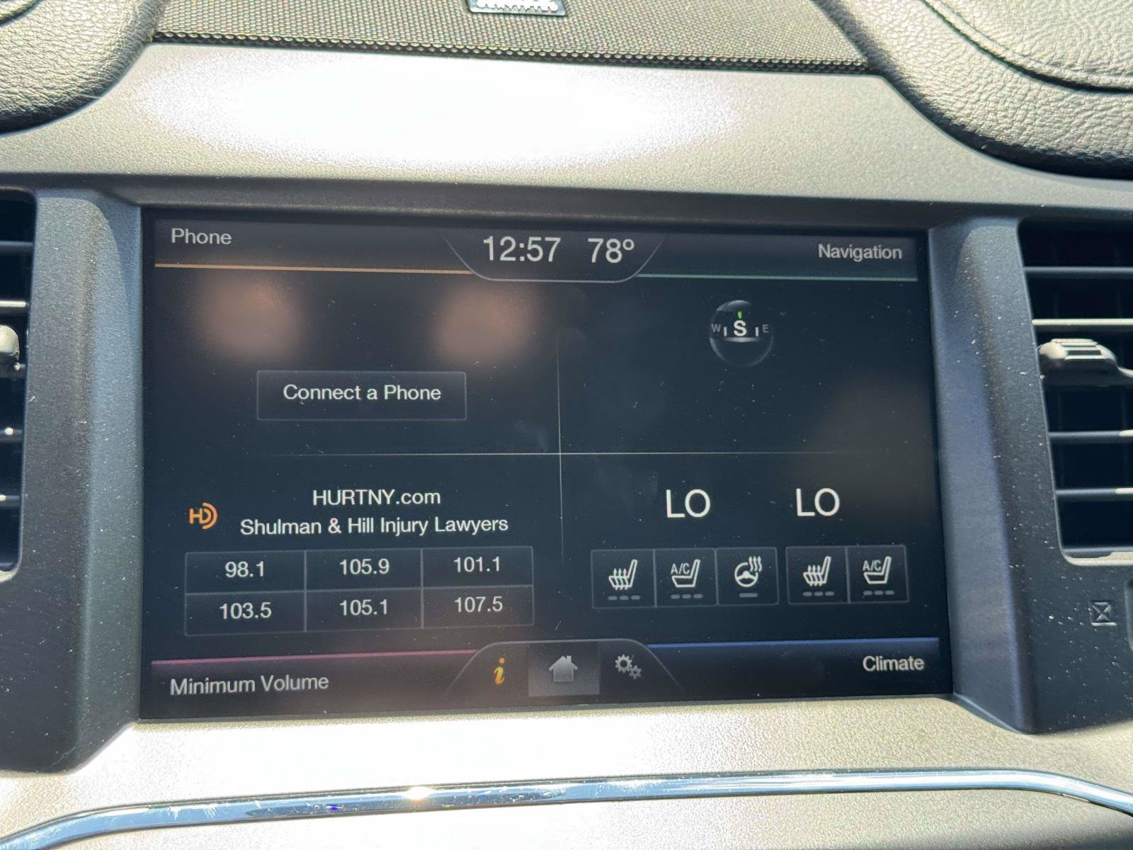 Used 2015 Lincoln MKS AWD w/ Equipment Group 101A image 24
