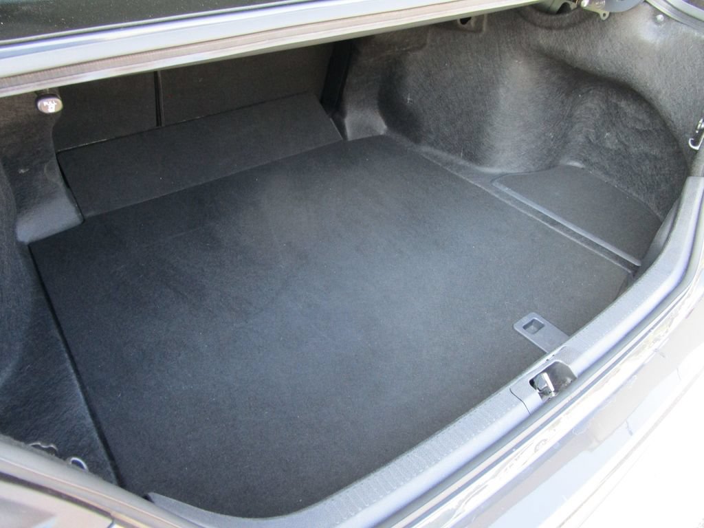 Used 2025 Toyota Camry SE FWD image 12