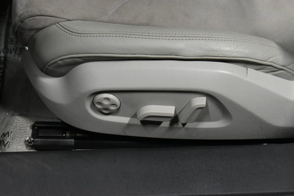 Used 2008 Audi TT 2.0T w/ Premium Pkg image 23