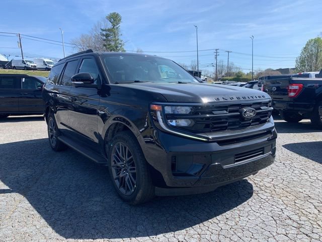 New 2026 Ford Expedition Platinum w/ Stealth Appearance Package image 2