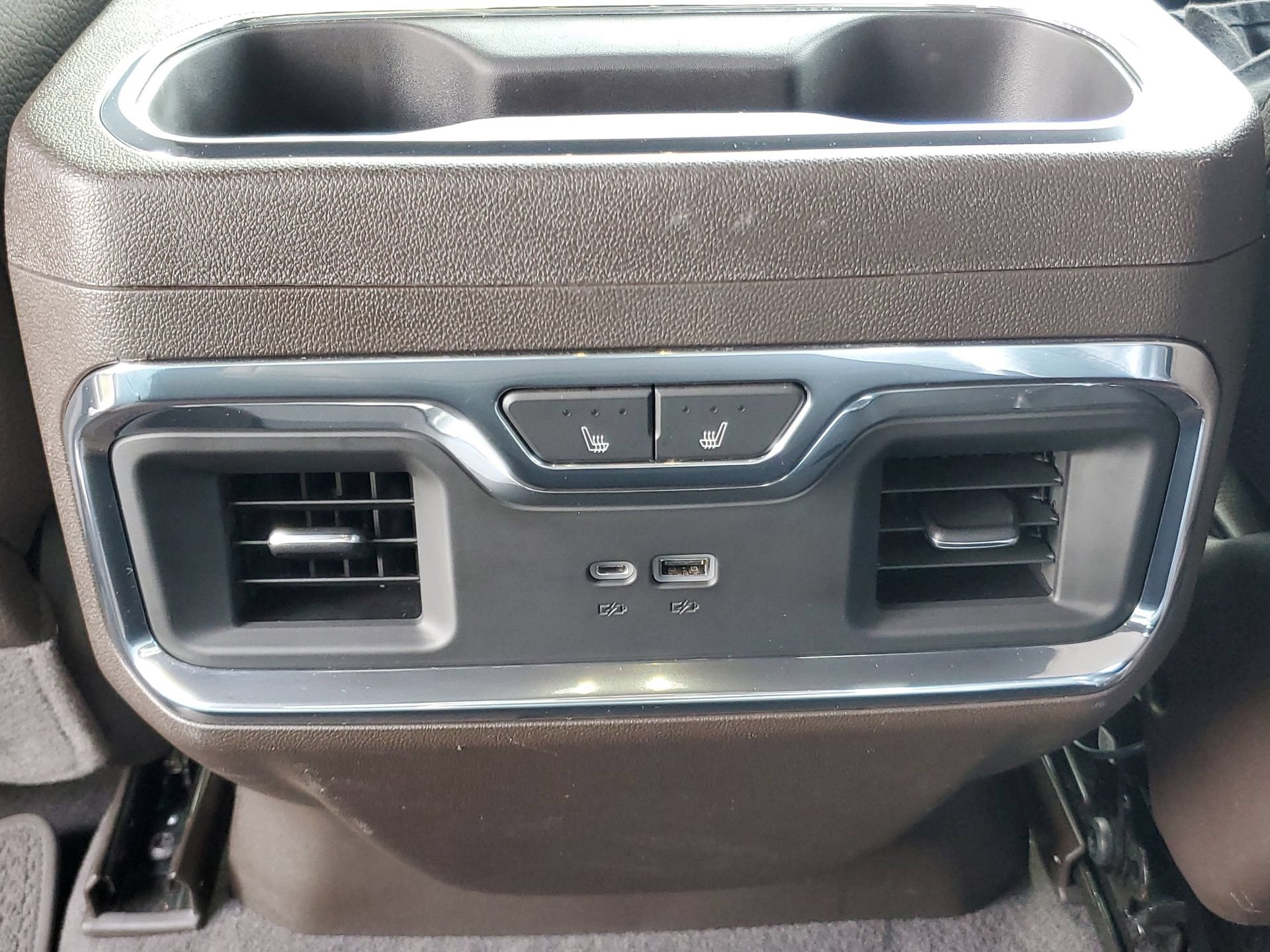 Used 2023 GMC Sierra 1500 Denali AWD/4WD image 12