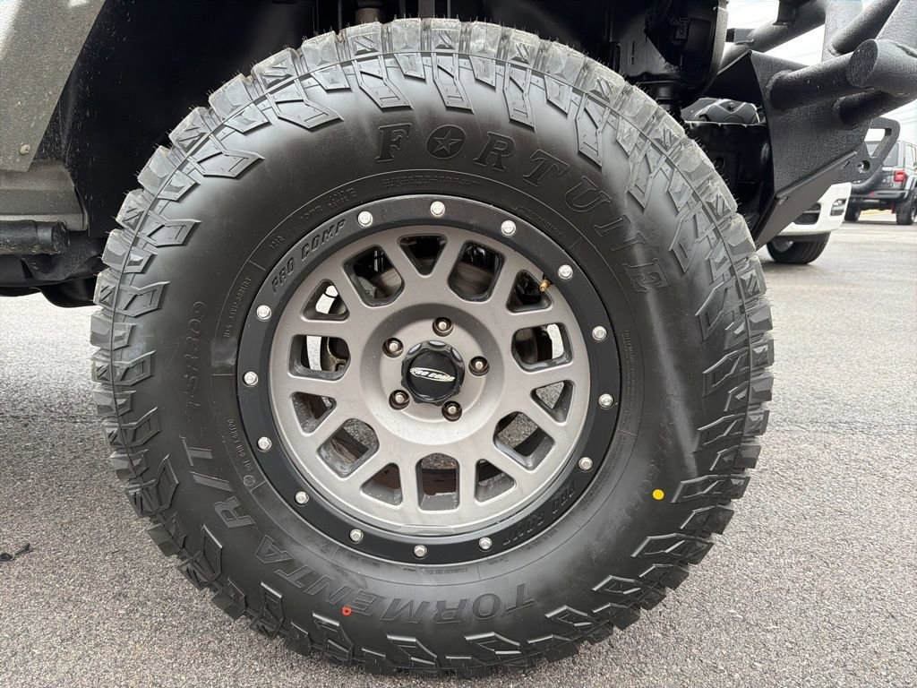 Used 2015 Jeep Wrangler Unlimited Sport w/ Quick Order Package 24S image 12