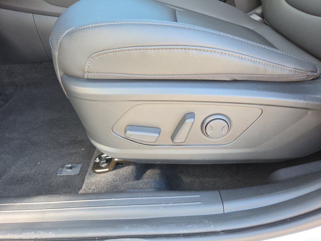 New 2026 Hyundai Tucson SEL FWD image 12