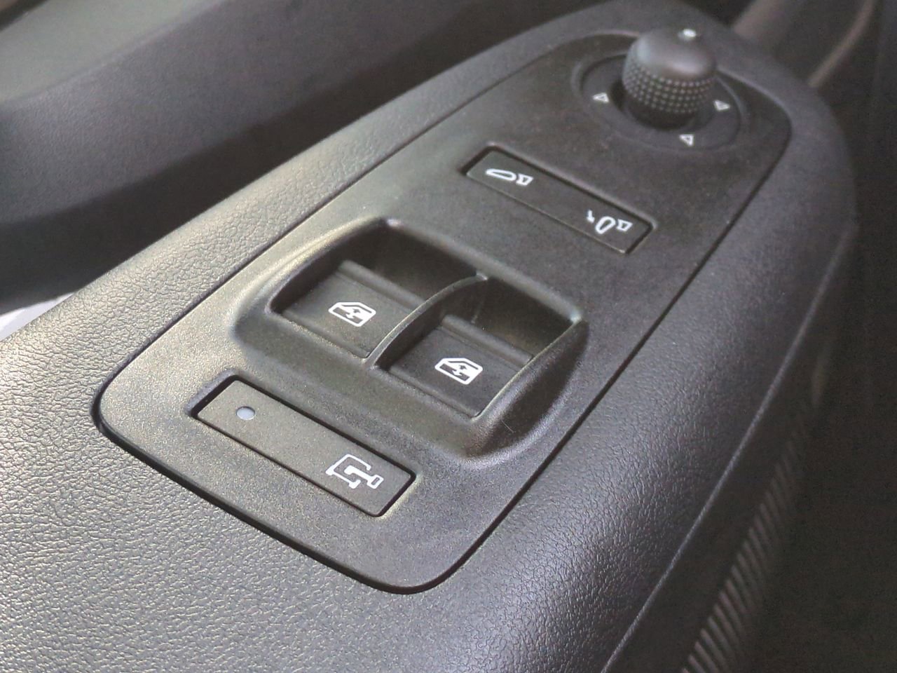 New 2026 RAM ProMaster 1500 w/ Safety Group FWD image 21