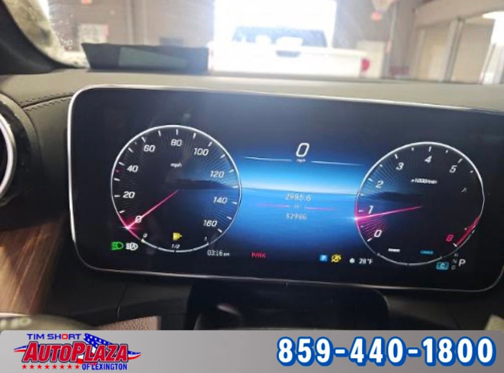 Used 2024 Mercedes-Benz GLC 300 4MATIC image 6