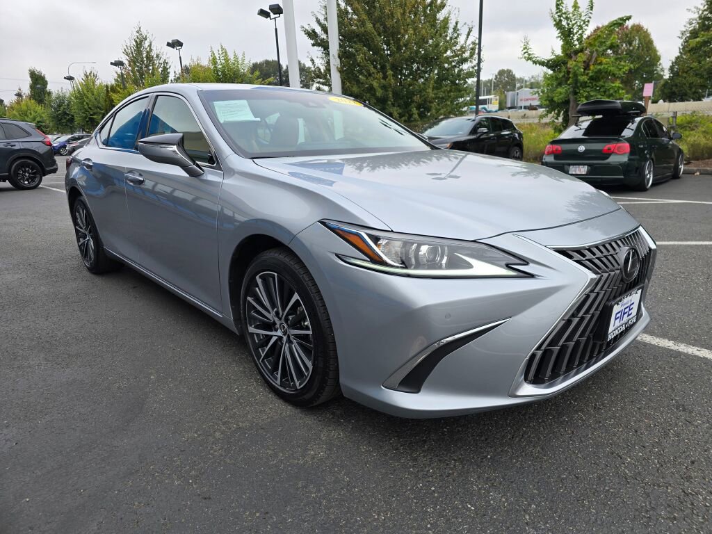Used 2022 Lexus ES 250 w/ Premium Package image 8