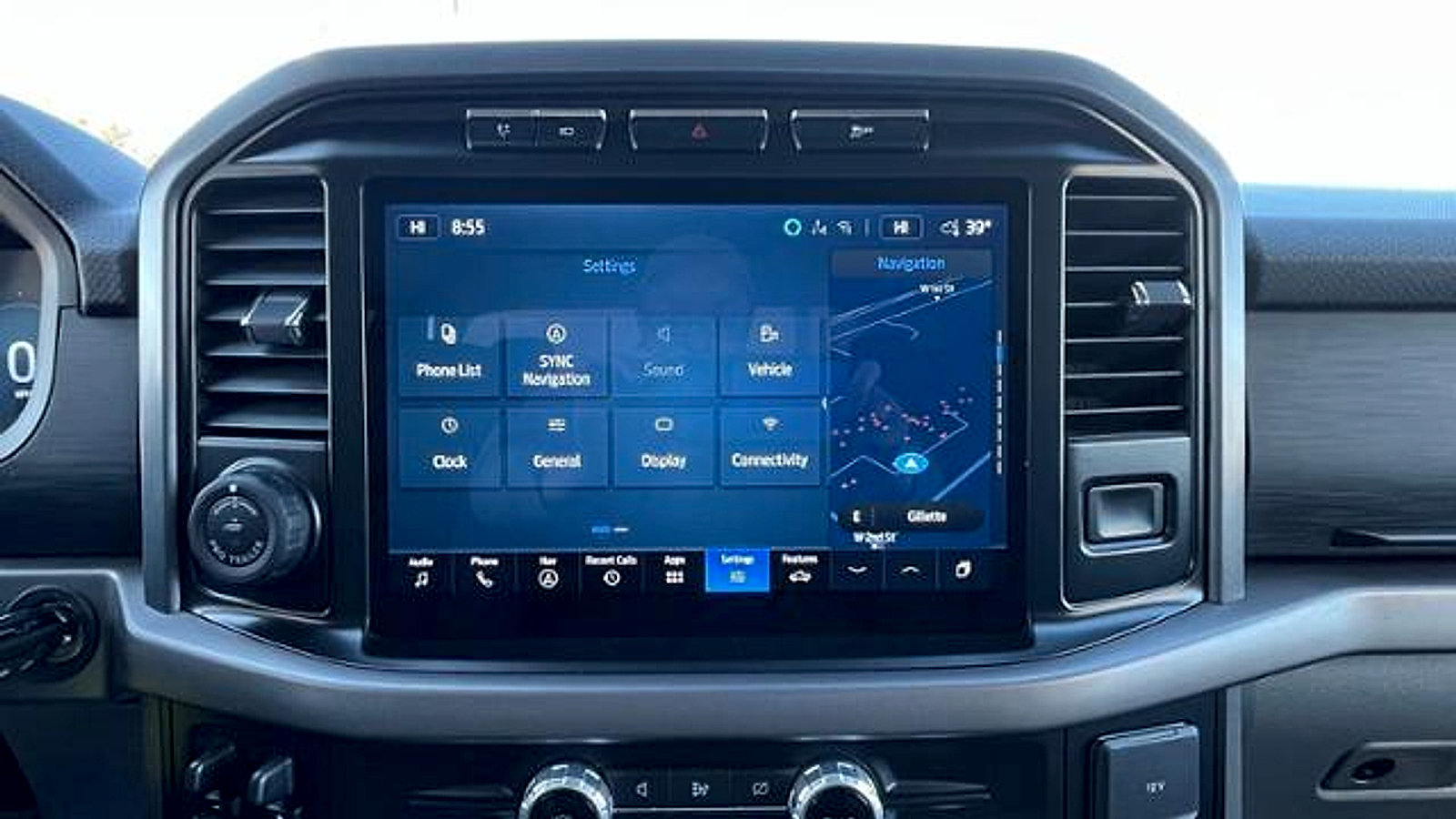 Used 2024 Ford F150 XLT w/ Mobile Office Package AWD/4WD image 18