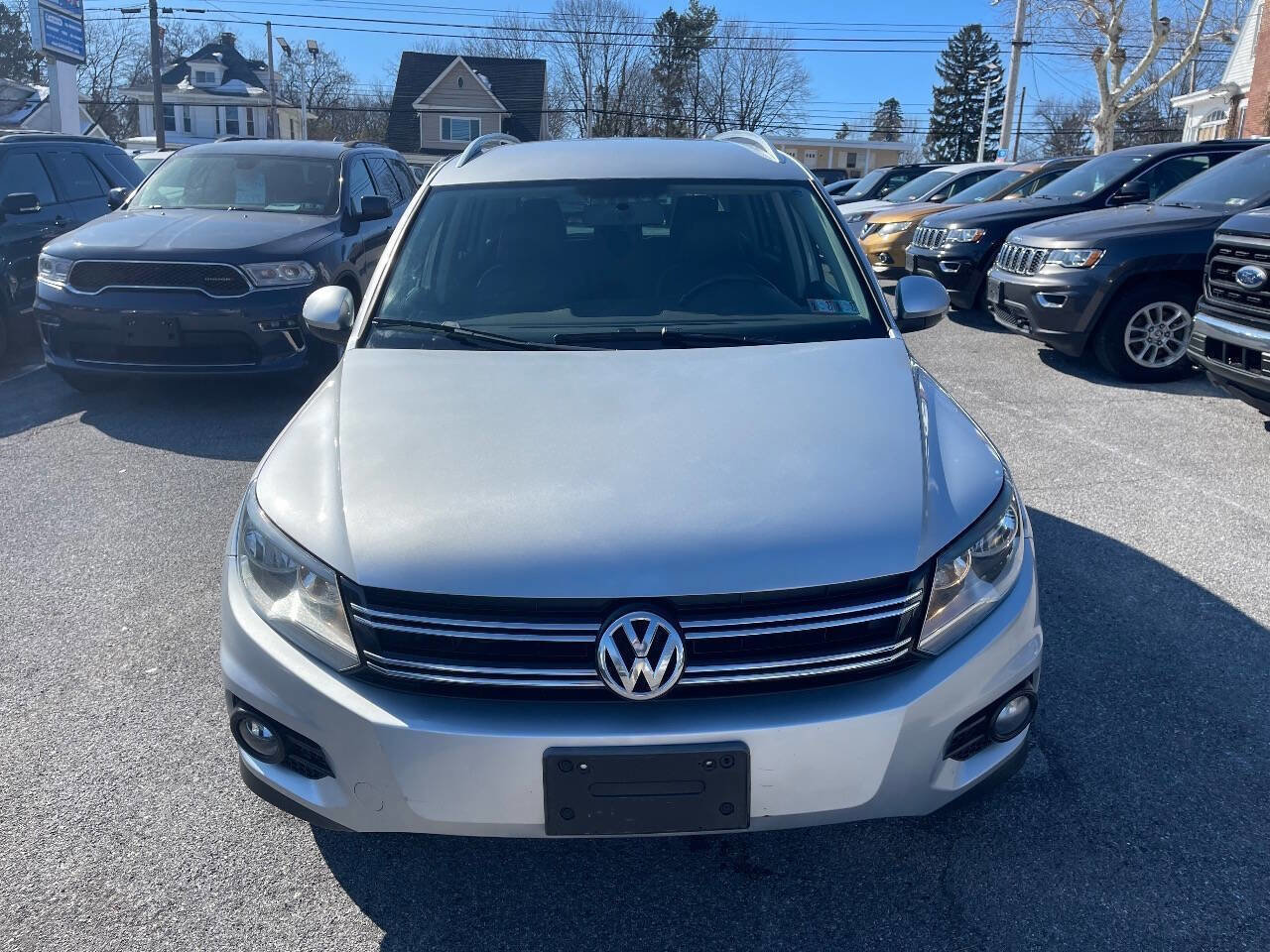 Used 2013 Volkswagen Tiguan SE image 8