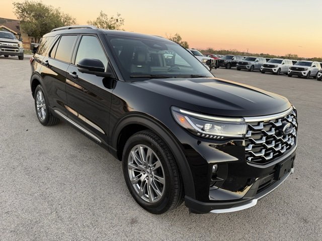 Used 2025 Ford Explorer Platinum